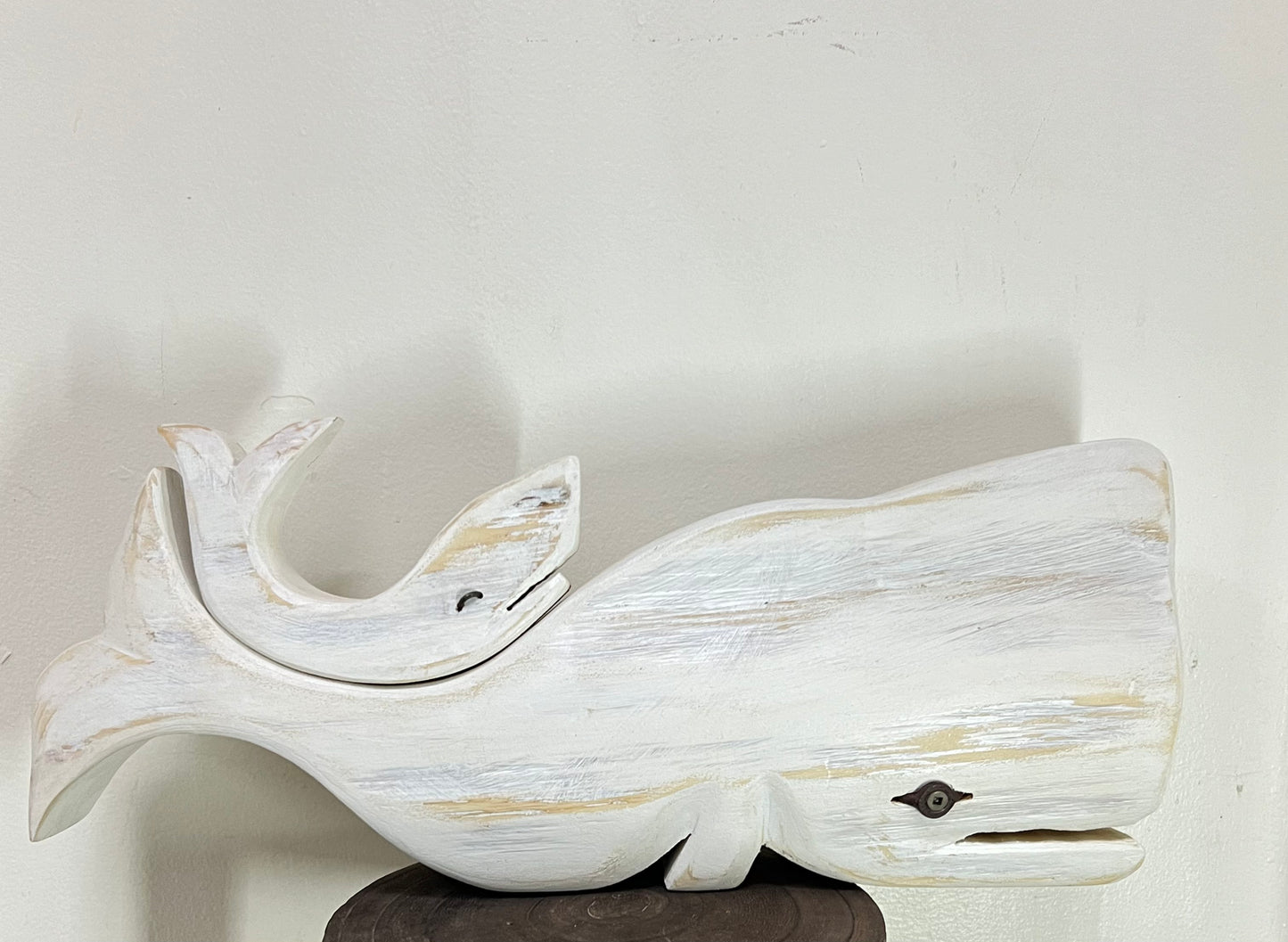 Baleine et son bébé fait de bois recyclé Fait main à Cap Santé Bertrand Massé Artiste Baleine et son bébé