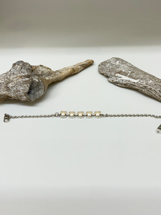 <span>Bracelet Mariana en laiton plaqué argent rhodium avec perles de Swarovski </span><span>B-4435</span>