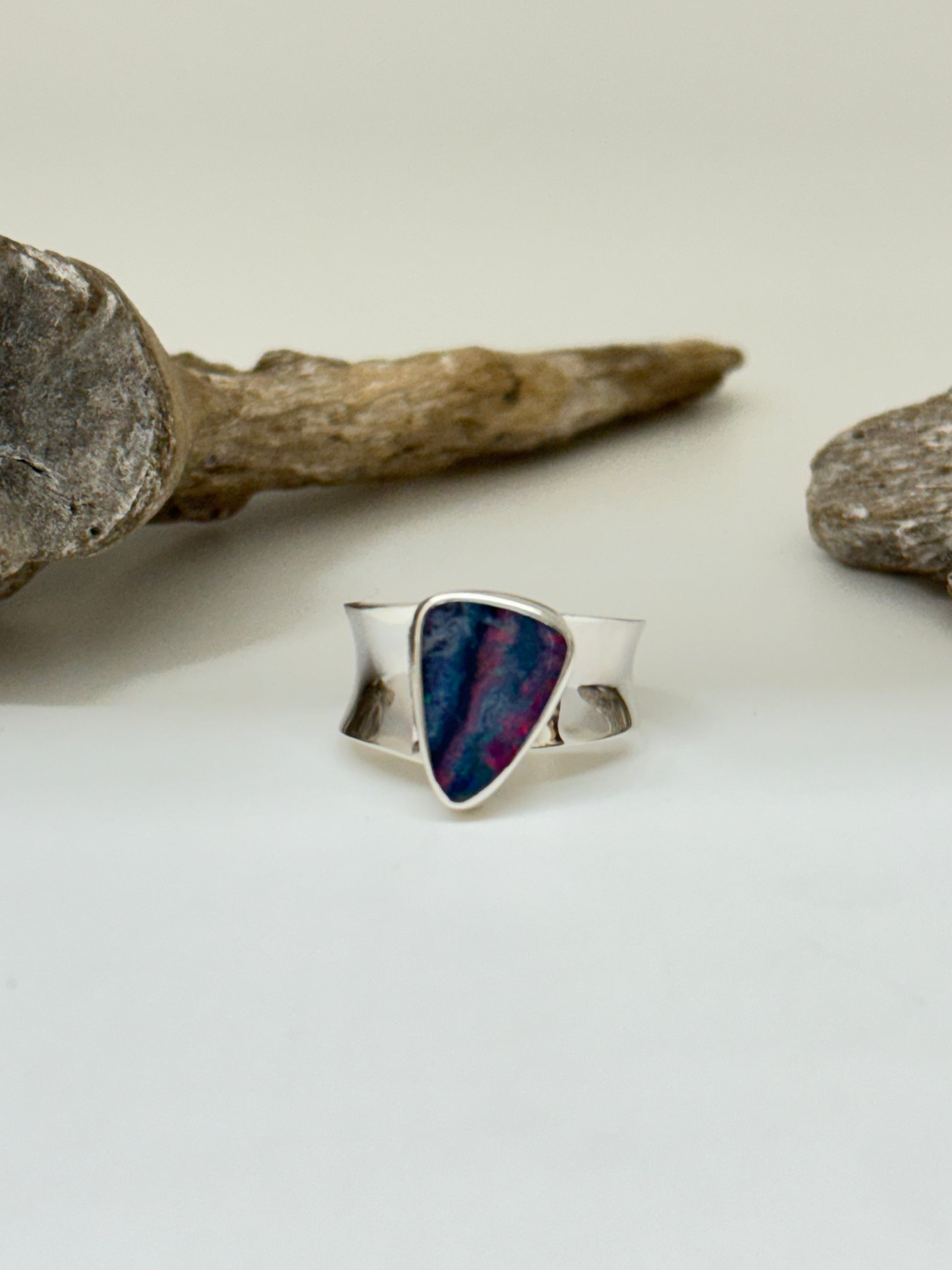 Bague Argent 925 et Lapis-Lazuli Dessiné à Montréal par Carole Morand