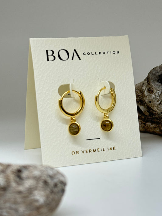 Boucles d'oreilles ROONI avec perles vermeil 14 carats, dessinées à Montréal