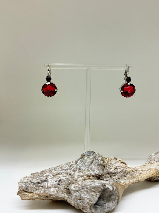 Boucles en laiton plaqué Argent avec Cristal de Swarovski rouge Mariana e-1506