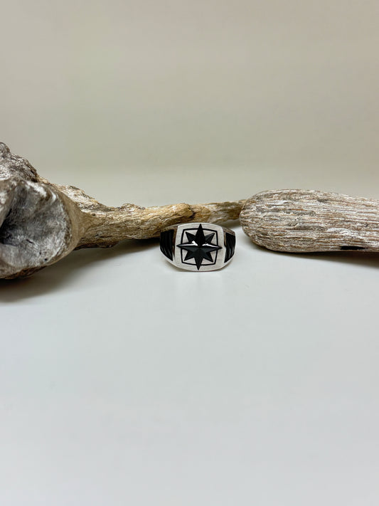 Bague Signet étoile du nord en Acier inoxydable, dessinée par Arz Steel Montréal AS-R126