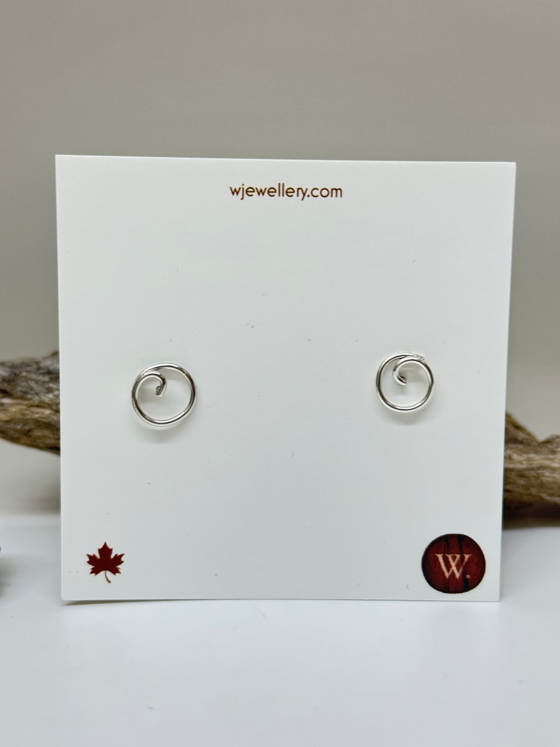 Boucles d'oreille Spiral Argent 925 recyclées Fait à la main en Outaouais W jewellery WE31925