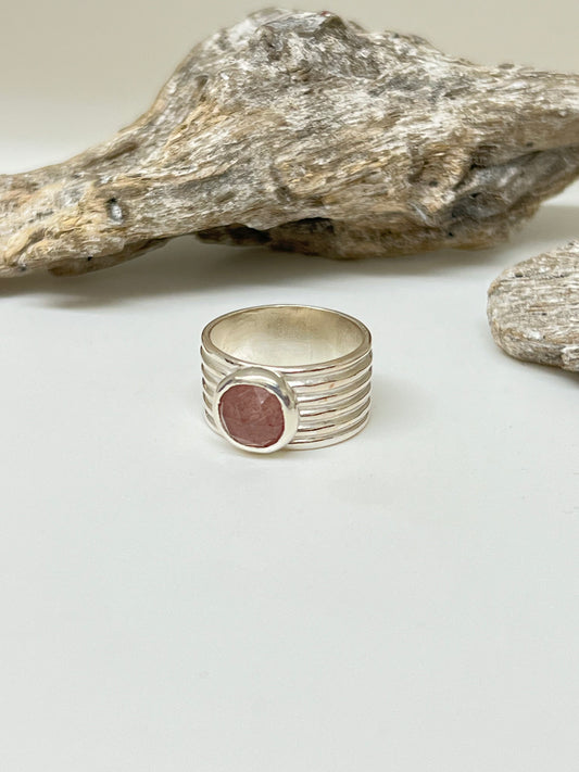 Authentique - Bague unisexe avec quartz strawberry Fait main à Montréal  Véronique Roy