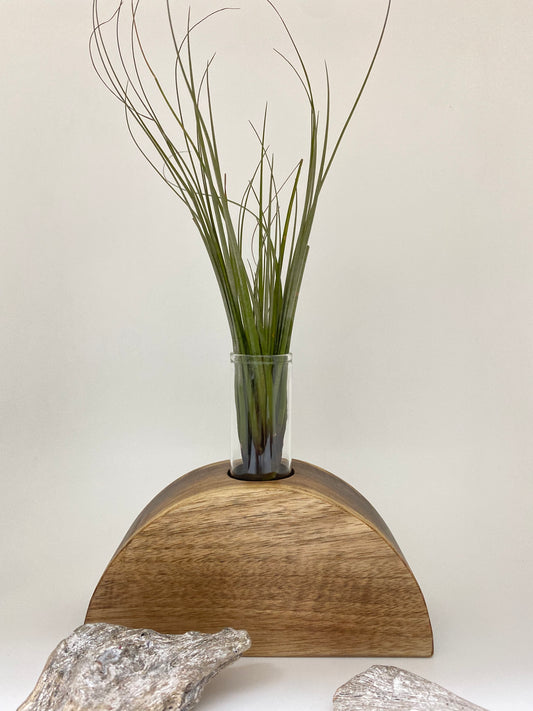 Vase Flora en bois Fait main au Québec Noir & Bois