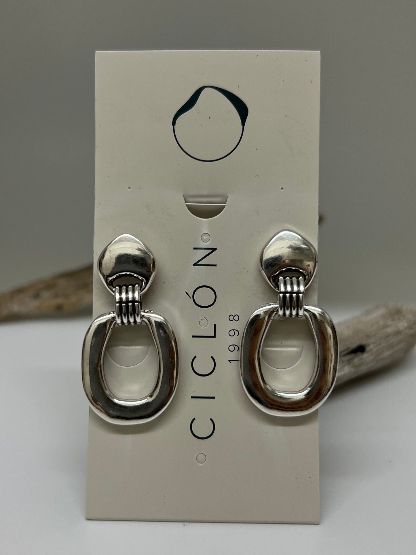 Boucles d'oreille Greta Fabriqué à la main par des Artisans d'Espagne, Ciclon 222609
