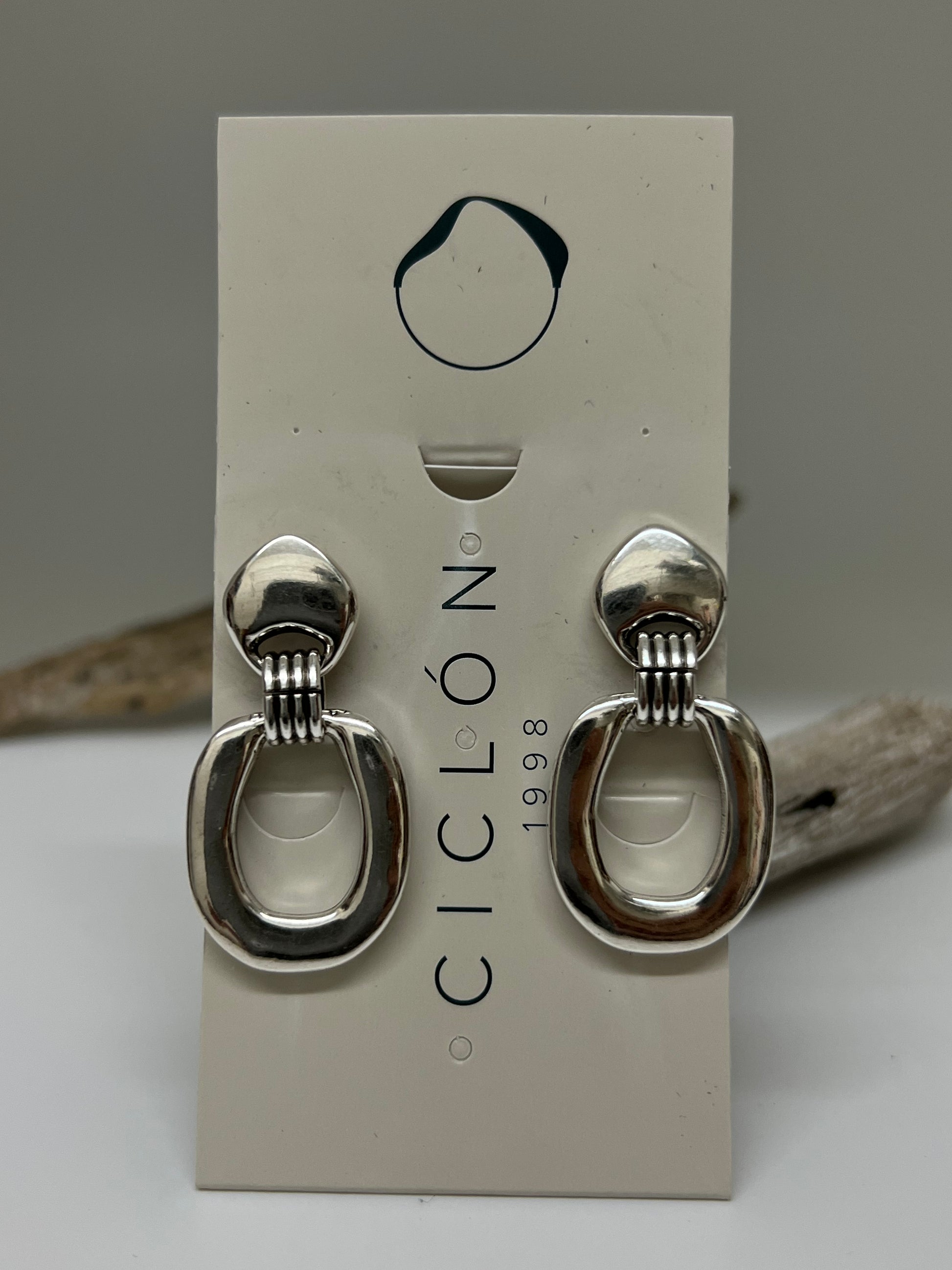 Boucles d'oreille Greta Fabriqué à la main par des Artisans d'Espagne, Ciclon 222609