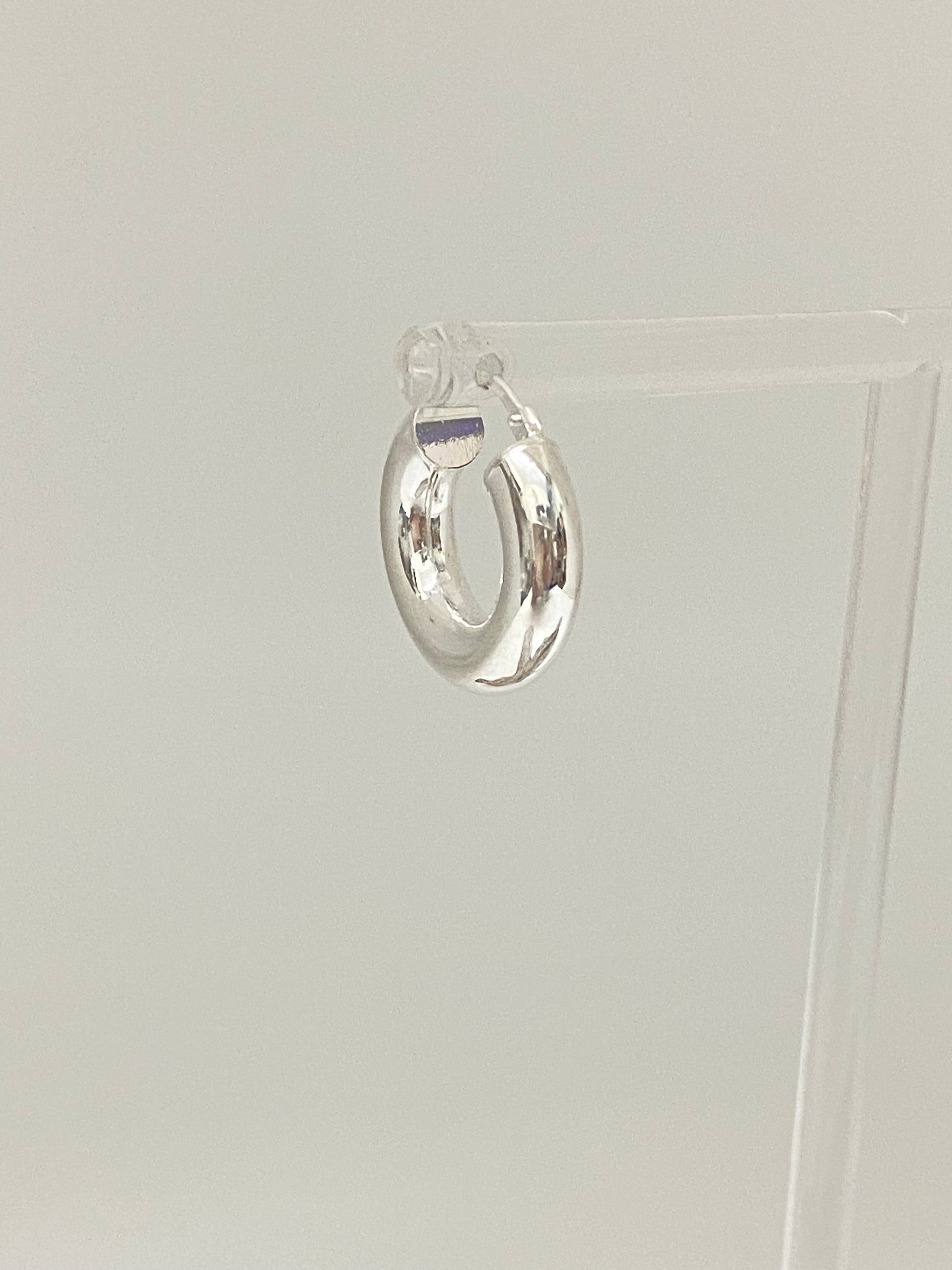 Boucles d'oreilles anneaux Chunky // Argent – Maksym Joaillerie