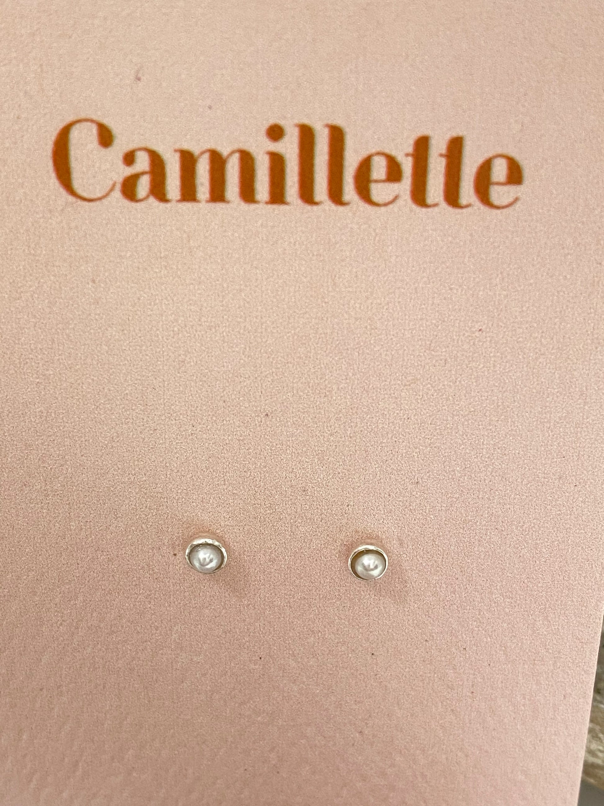 Boucles d'oreille solitaire Camillette Montréal C-BP-S-EP Classic Dainty perle stud