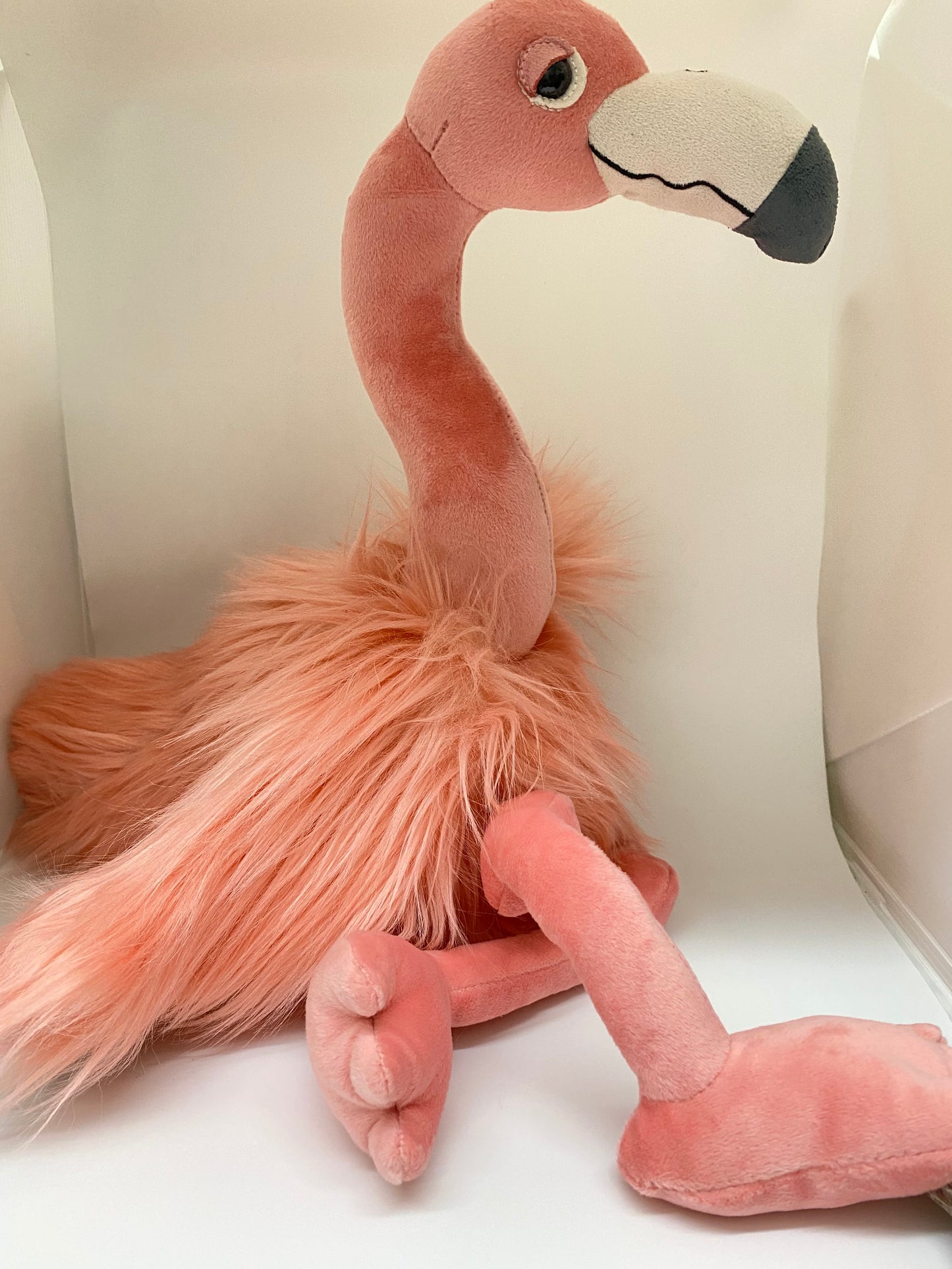 Rosario Flamingo, peluche dessinée à Londres ROS2F Jellycat Londres